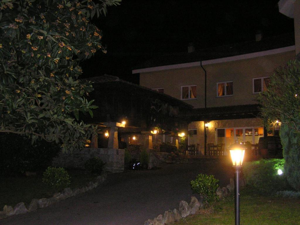 Hotel Entrevines Colunga Eksteriør billede